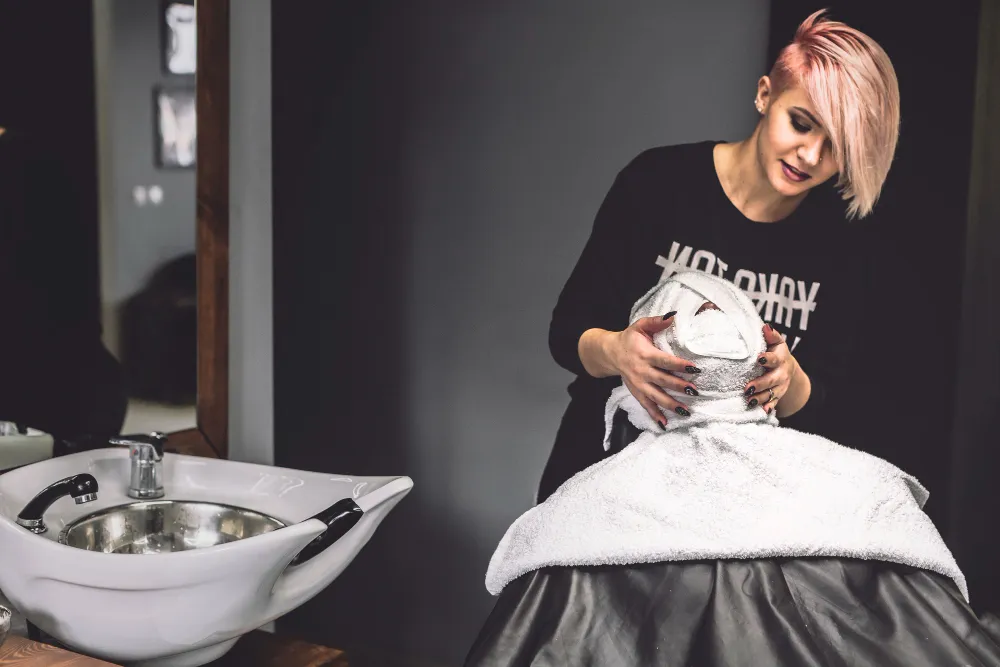 Textile personnalisé pour salon de coiffure et institut de beauté